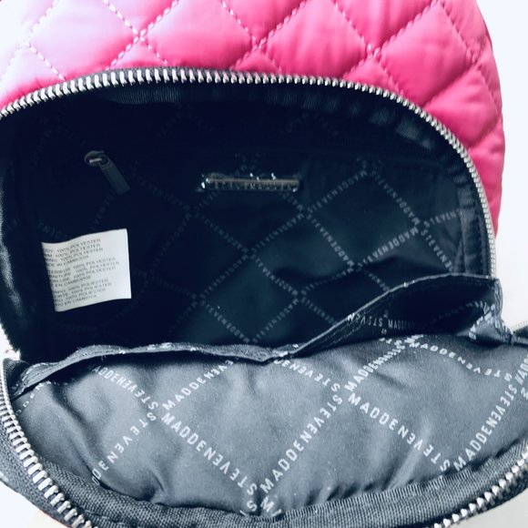 Steve Madden Bright Pink Nylon Quilted Crossbody Bag w 2 Outer Pockets 8.5x 11.5 - Picture 6 of 7